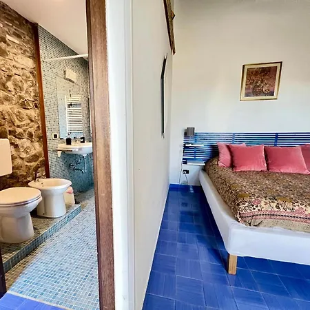 Collina Blu Bed & Breakfast