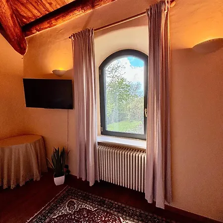 Collina Blu Bed & Breakfast Bolsena