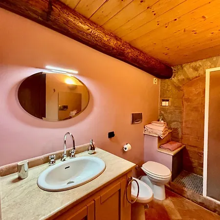 Collina Blu Bed & Breakfast Bolsena