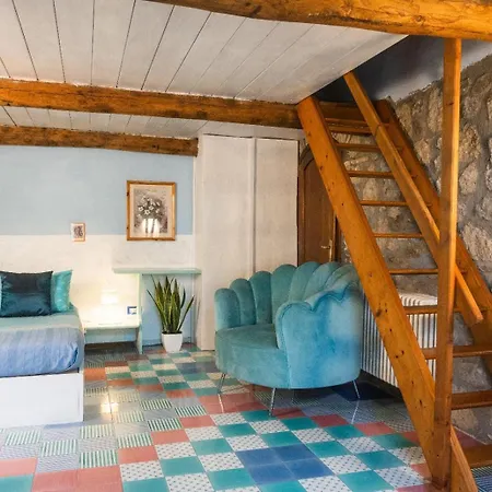 Collina Blu Bed & Breakfast Bolsena