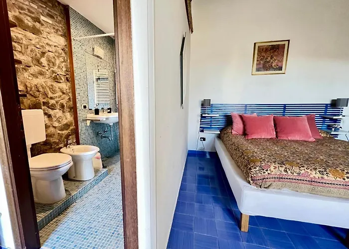 Collina Blu Bed & Breakfast