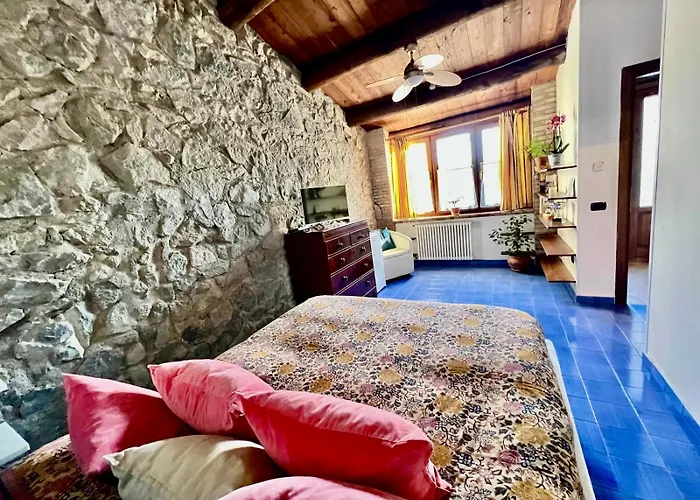 Collina Blu Bed & Breakfast 4*